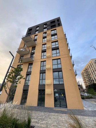 Продаж 1-кім. квартири 42 м2 в зданій новобудові з правом власності - фото 1