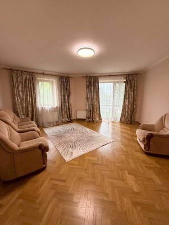 Терміновий продаж сучасної 3-кімнатної квартири в с.Зимна Вода - фото 1