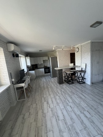 Продаж двохкімнат квартири с.Малехів - фото 1