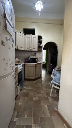 Продам 1 кім Залізничний район вул. Декарта - фото 1