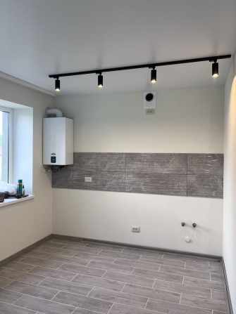 Продам квартиру з ремонтом - фото 1