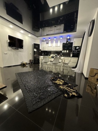 Неперевершена квартира у м. Давидів з гаражем  (7 хв до Сихова) - фото 1