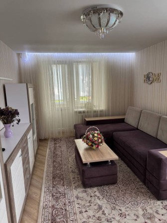 Продам 2к квартиру+гараж, ЦЕНТР - фото 1