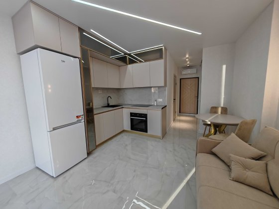 1 комнатная квартира с красивым ремонтом в ЖК Акварель-8 на Таирово Лиманка