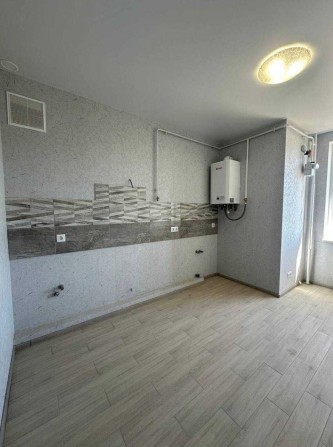 Продам двухкомнатную квартиру в ЖК Кекс с парковкой - фото 1