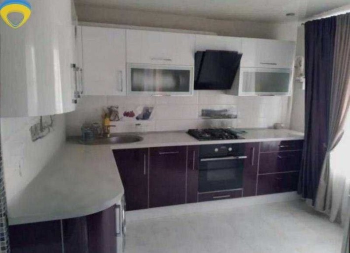 Продам  2-к квартиру з ремонтом — Центр Авангарда, вул. Центральна - фото 1