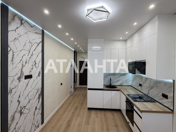 Готовая квартира с ремонтом на низком этаже 61 Жемчужина Лиманка