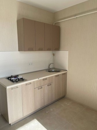 Продам новую квартиру с гардеробной - фото 1