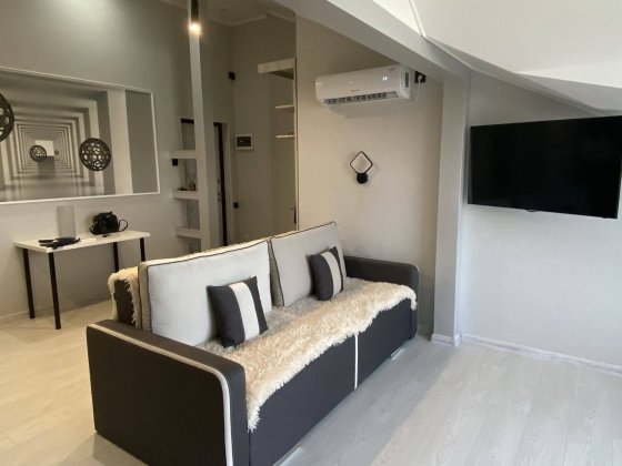 Квартира-студiя у ЖК Мариїнський Великодолинское