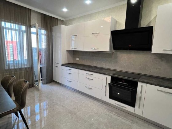 Продам 3-кімнатну квартиру в ЖК 37 Перлина/37 Жемчужина район Таїрова Лиманка