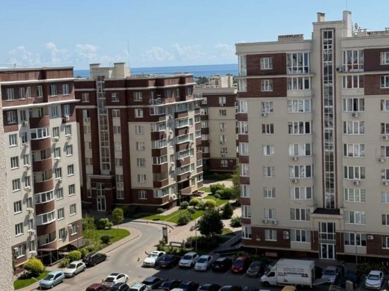 Продам квартиру  в элитном жилом комплексе с охраняемой территорией Крыжановка