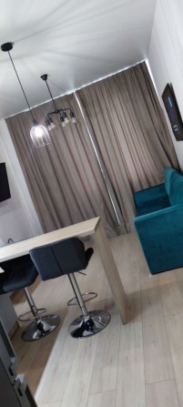 Продам 1 к студию ЖК Акварель 2 - фото 1