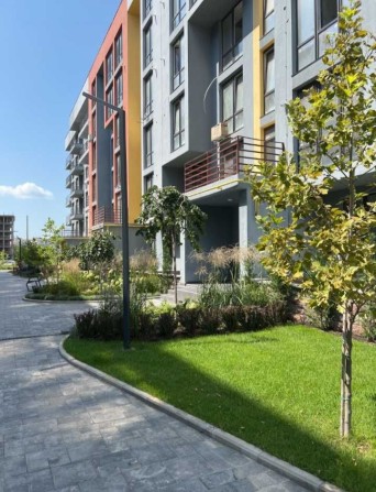 Большая светлая квартира со своим палисадником в сданном газовом доме - фото 1