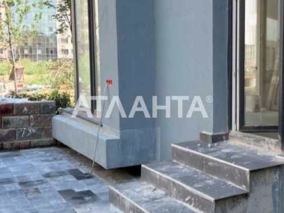 3 комнатная квартира в элитном ЖК Приморские сады со своей патио зоной Крижанівка