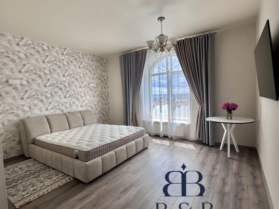 Без комиссии, Пентхаус 110м2, «Зеленый Мыс», есть видео Крыжановка