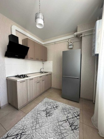 Продам 1к. квартиру с мебелью и техникой ЖК 7 небо - фото 1