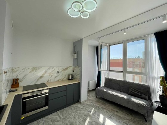 2-комнатная квартира с ремонтом в новом доме Лиманка