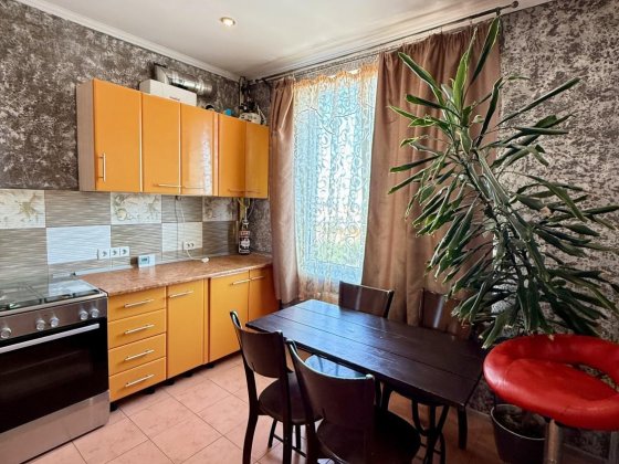 Продам квартиру от собственника Бурлачья Балка