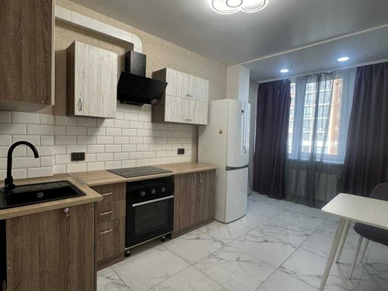 Продам 1 комн 40м2 в ЖК Маршал Сити Лиманка Небесная сотня Лиманка