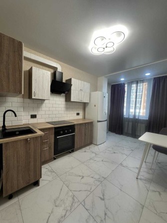 Продам 1 комн 40м2 в ЖК Маршал Сити Лиманка Небесная сотня - фото 1