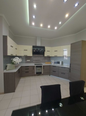 880 у.е. за кв.м  3 жемчужина. Ремонт 82 м. Таирова - фото 1