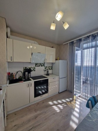 Продам большую 2 комнатную квартиру ЖК Радужный (3-212-171) - фото 1