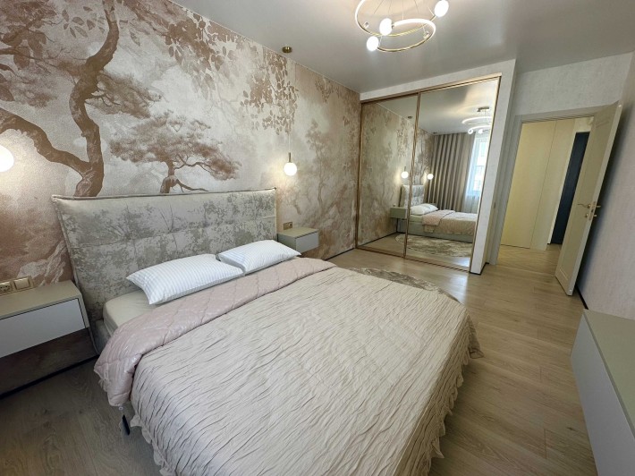 2-комн. квартира с дизайнерским ремонтом — Таирова, Перлинный квартал - фото 1