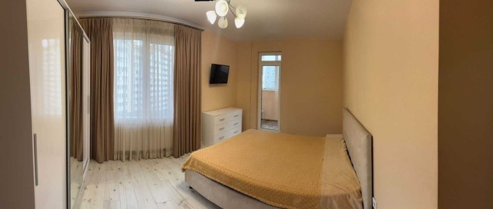 В продаже 2 ком. квартира в ЖК Радужный - фото 1