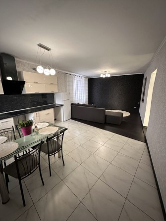 Продам евро 2- ку  квартиру в Прилиманское Авангардовская ОТГ - фото 1