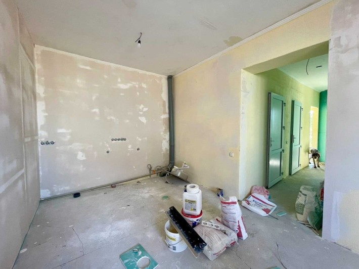 2-комнатная квартира с ремонтом в Прилиманском - фото 1