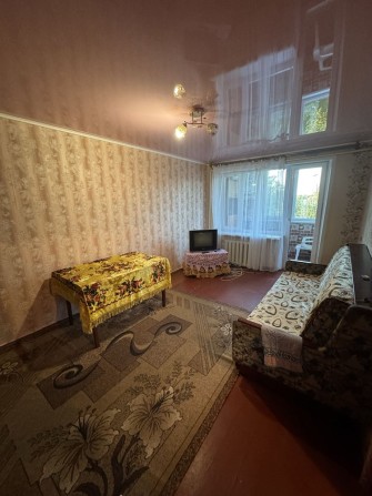 Продам 3-кімнатну квартиру в м. Гадяч - фото 1