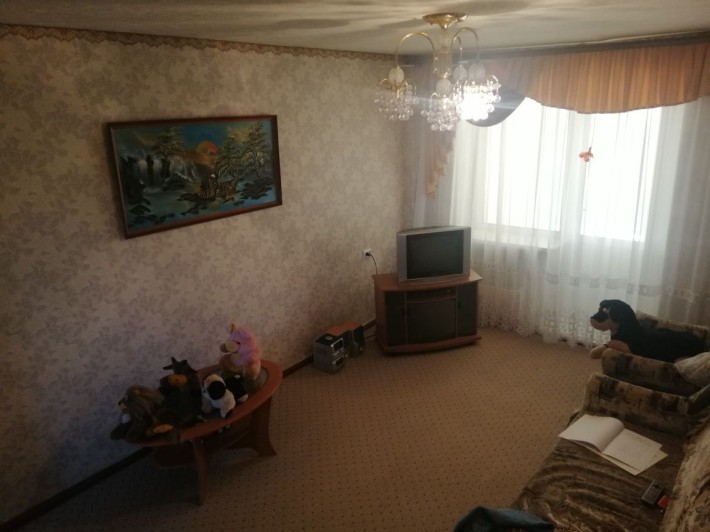 Простора 3-кімнатна квартира в Гадячі, Черемушки – готова до заселення - фото 1