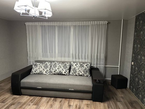 Продам однокімнатну квартиру Вараш