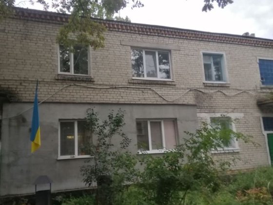 Продам 3 кімнатну квартиру с.Іванчі Володимирецький р