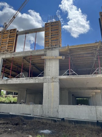 Продаж квартири вул.Яреми - фото 1