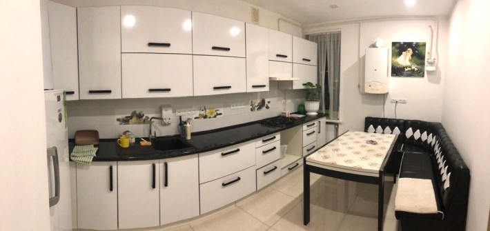 Продам 3-х кімнатну квартиру з меблями і технікою в м. Ланівці - фото 1