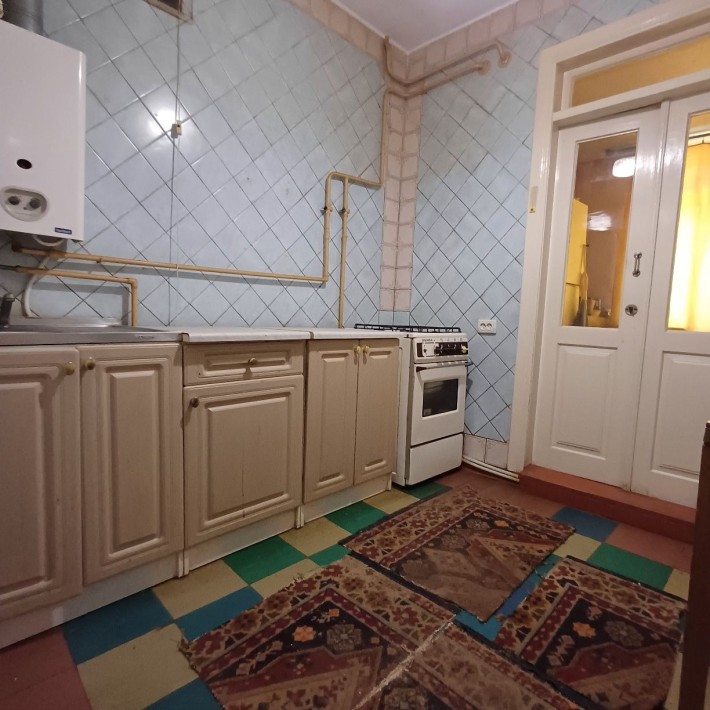 Продаж 2 кімн. кв./1/2, з прибудовою,центральний ринок - фото 1