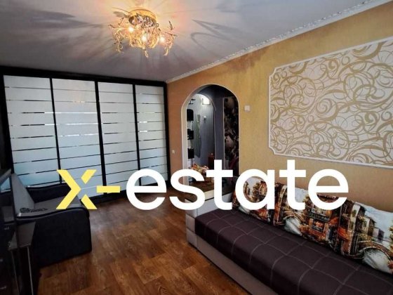 Продам квартиру на Нових Будинках перший поверх Бобрівка