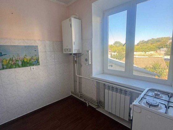 Терміновий продаж двох кімнатної квартири у місті Волочиськ. Волочиск