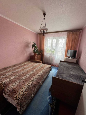 Продам 3-х кімнатну квартиру. Центр - фото 1