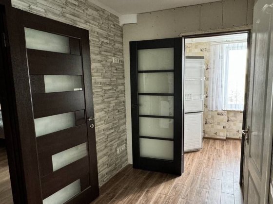 Продам однокімнатну квартиру в центрі міста Корсунь-Шевченківський