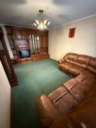 Капітальна трикімнатна квартира в центрі Шполи - фото 1