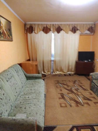 Продам однокімнатну квартиру з ремонтом в центрі міста Бахмач - фото 1