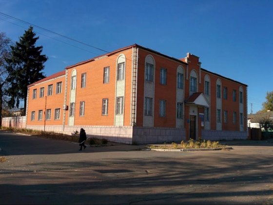 Продаётся 2-комнатная квартира в центре города! Новгород-Северский