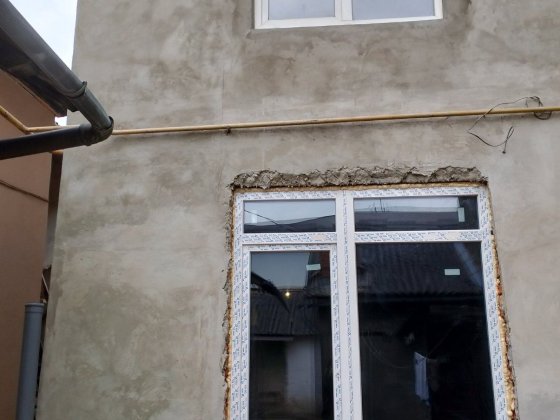 ,, ЦІНУ ЗНИЖЕНО,,,ЦІКАВА, ЗРУЧНА, двоповерхова квартира Сторожинець