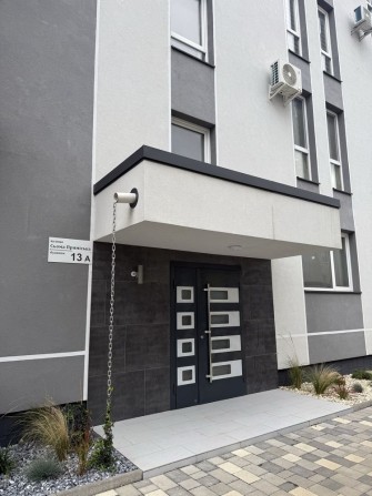 Продається 1-кімнатна квартира з ремонтом та меблюванням - фото 1