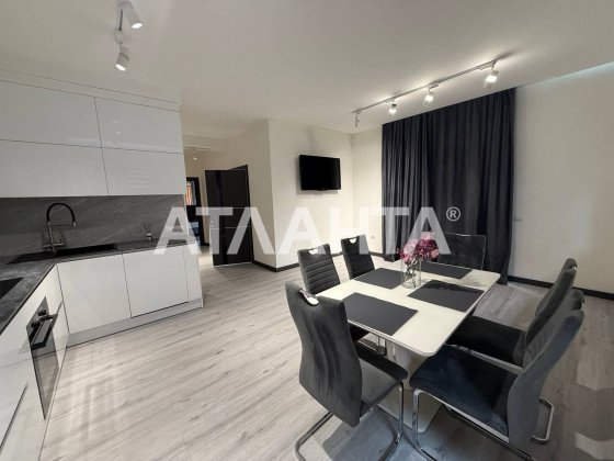 Еліт 2-кім кварт з власною зем ділянкою в преміум будинку Чагор