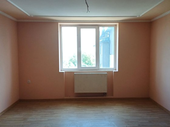 М. Новоселиця. Продається 2-кімнатна квартира Новоселица