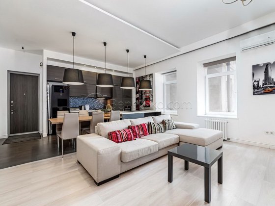 Стильная квартира с 2-мя спальнями в центре Одессы. Одесса