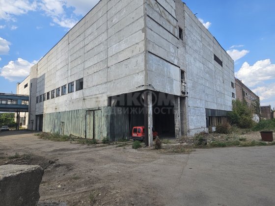 Продам Помещения 22200м2 и 1га На территории Завода Ленина Луганск